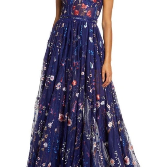 Mac Duggal Embroidered Floral Gown - Picture 6 of 14